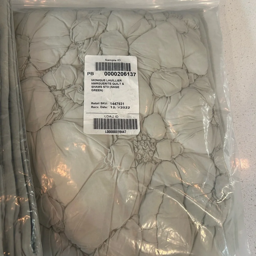 Pottery Barn Monique Lhuillier Marguerite Quilted Shams Set Standard Size NEW